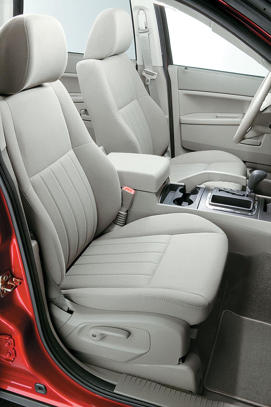  Jeep Grand Cherokee 2008 года  (фото 36 из 48)